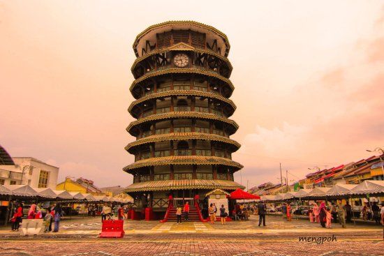 Menara Condong Teluk Intan