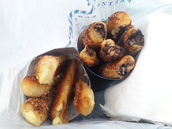Auntie Anne's Pretzel