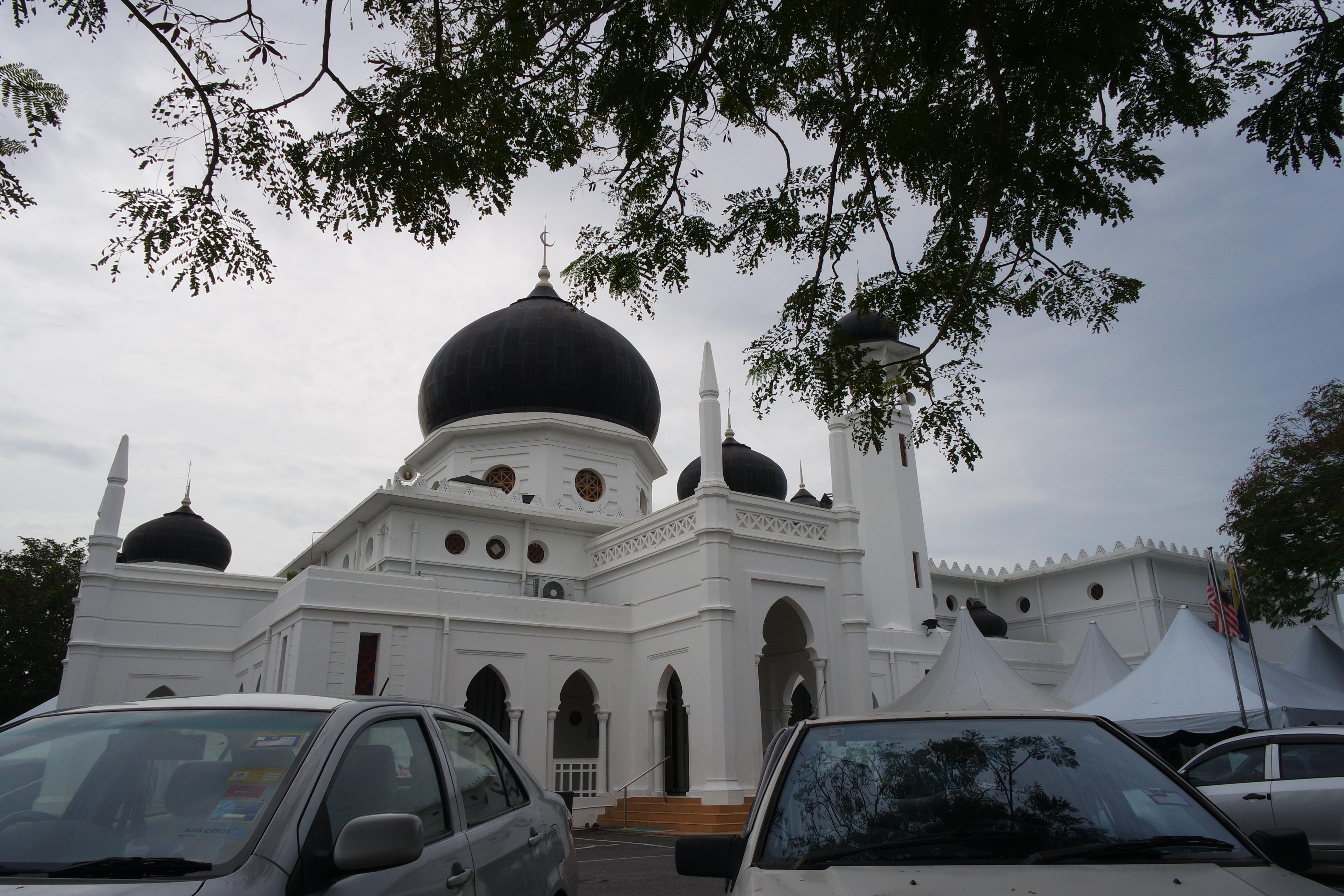 Masjid Alwi
