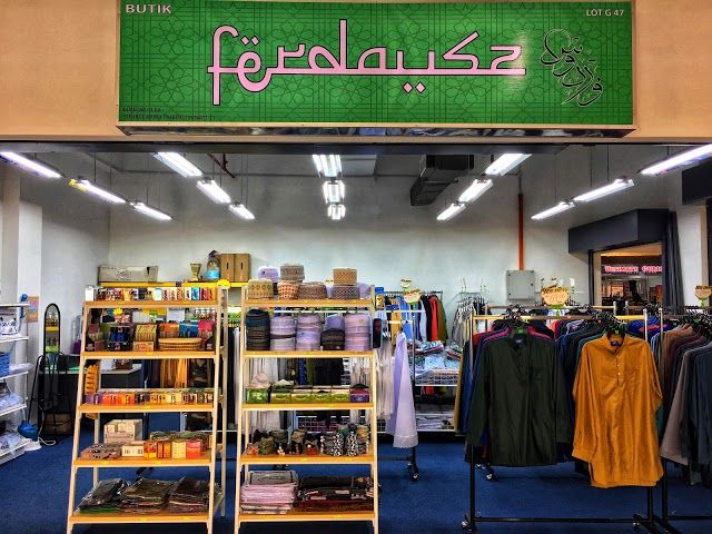 KIP Mall Kota Warisan